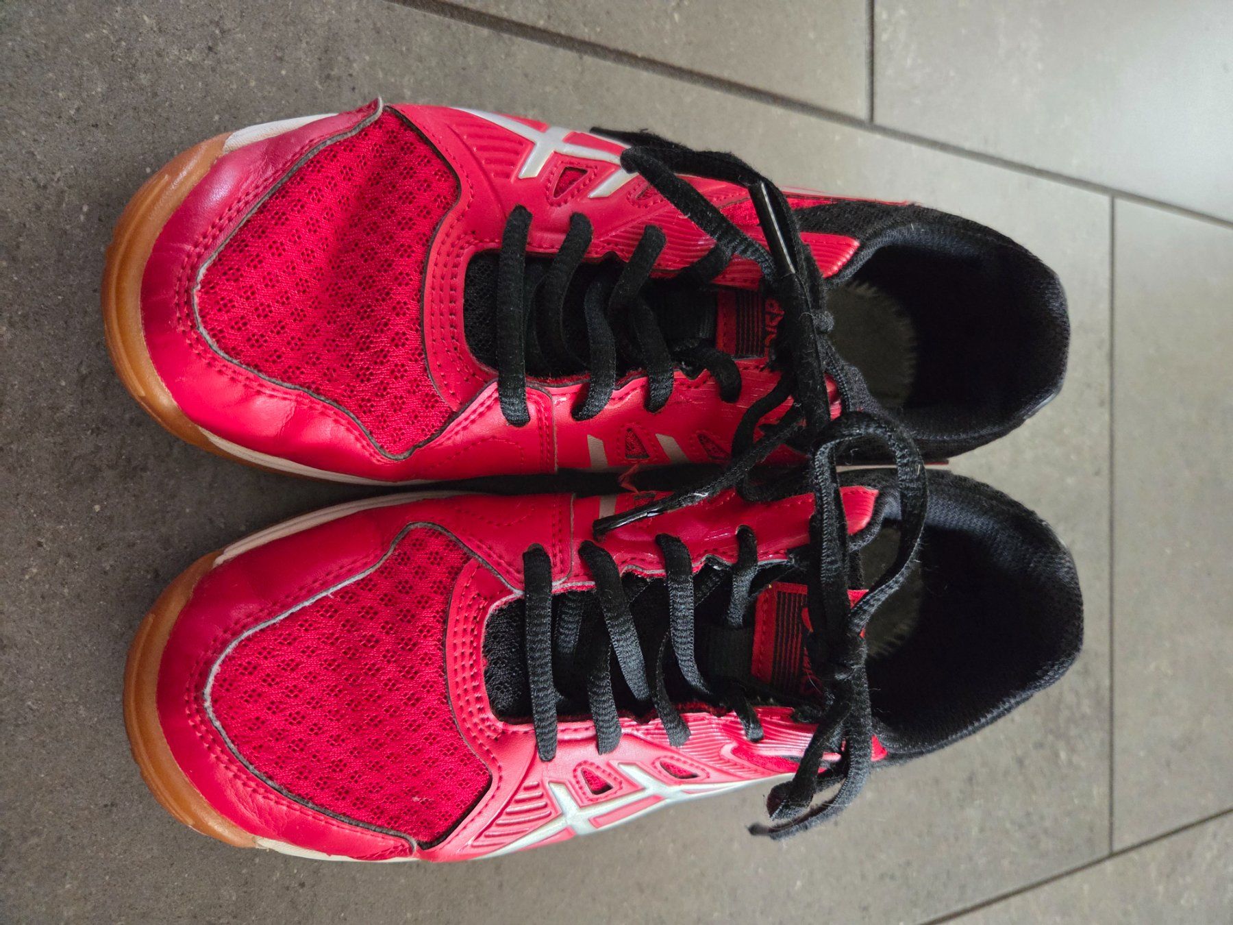 Asics Chaussures hommes: Asics Turnschuhe – D'occasion à Volketswil par kalbar92