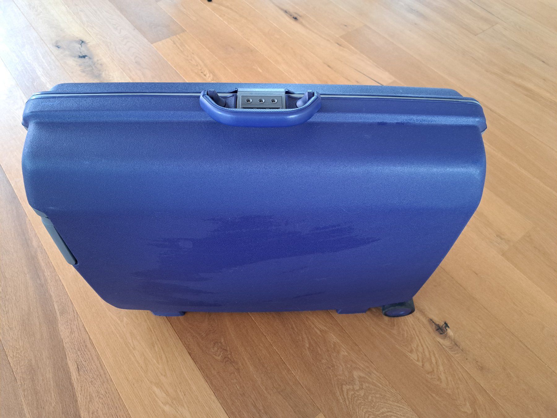 Samsonite Reisekoffer: Samsonite Koffer  ca. 63 x 53 x 20 cm – Gebraucht aus Langendorf von
