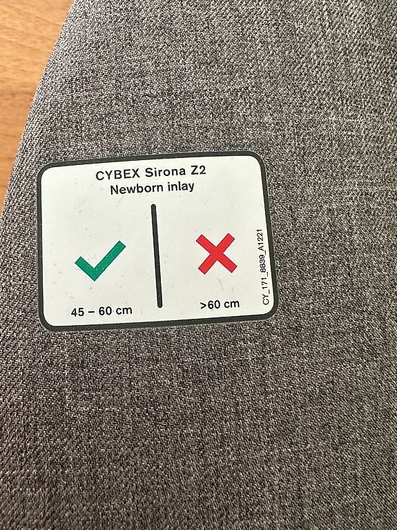 Cybex Seggiolini per auto: Cybex Sirona Z2 Newborn Inlay – Usato da Zürich venduto da domeldidom 2