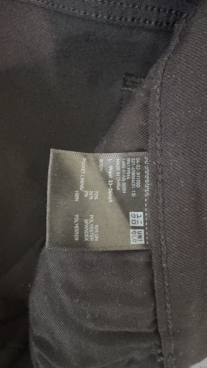 Uniqlo Jeans: Uniqlo schwarz Jeans -  Grosse L – Usato da Brugg AG venduto da GiovanniVercetti 2