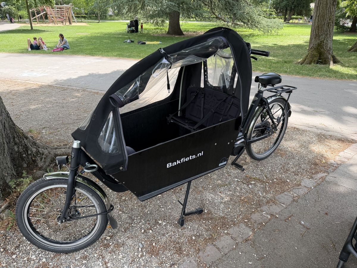 Velos: Cargobike Bakfiets Classic Long – Gebraucht aus Bottmingen von GeoBasel42 1