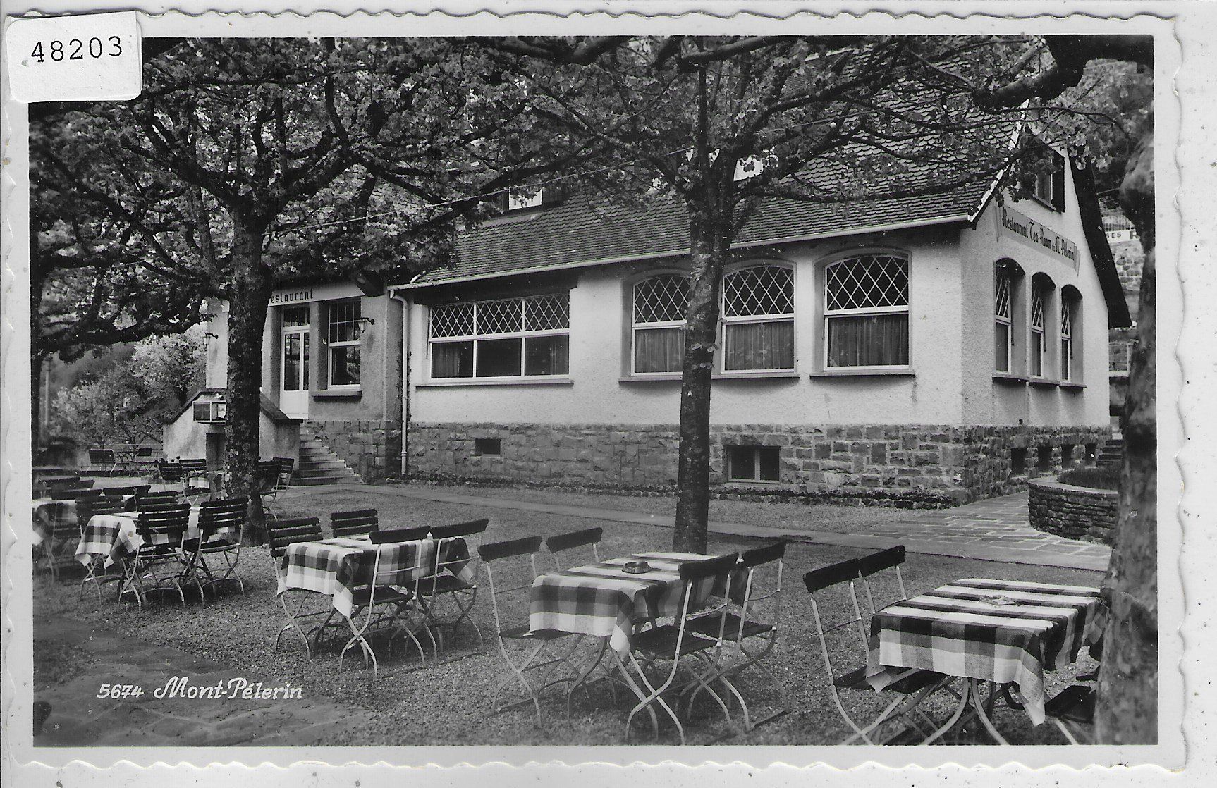 Cartoline postali: Mont-Pelerin - Restaurant-Terrasse – Usato da Ettingen venduto da Kartenplanet