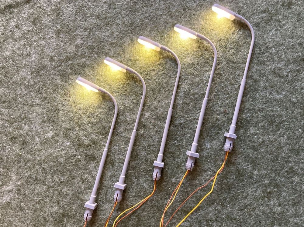 Peitschenleuchte H0, LED weiß, Viessmann 60 (5-Set) (Gebraucht) in Root ...