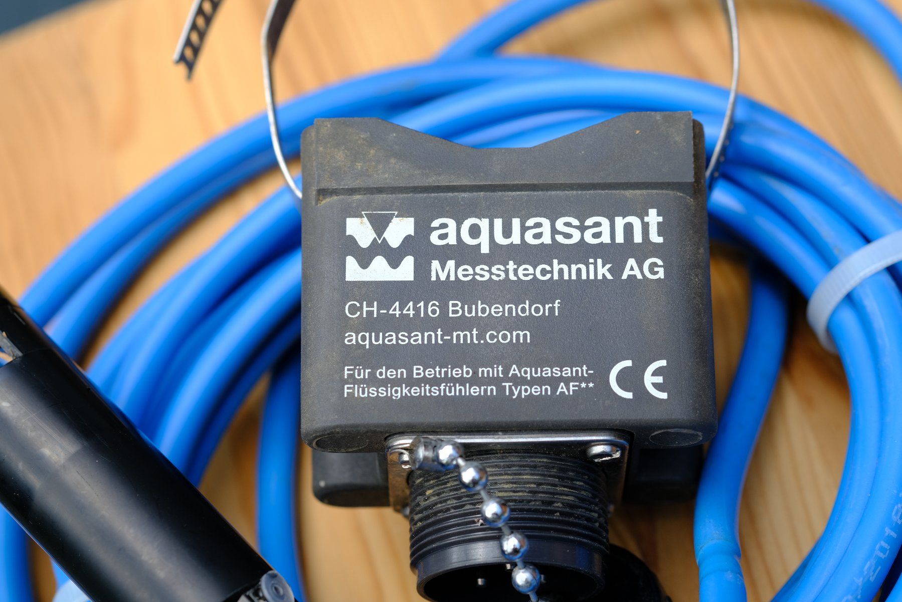 Misurare: Flüssigkeitsfühler – Usato da reigoldswil venduto da Treibwerk 1