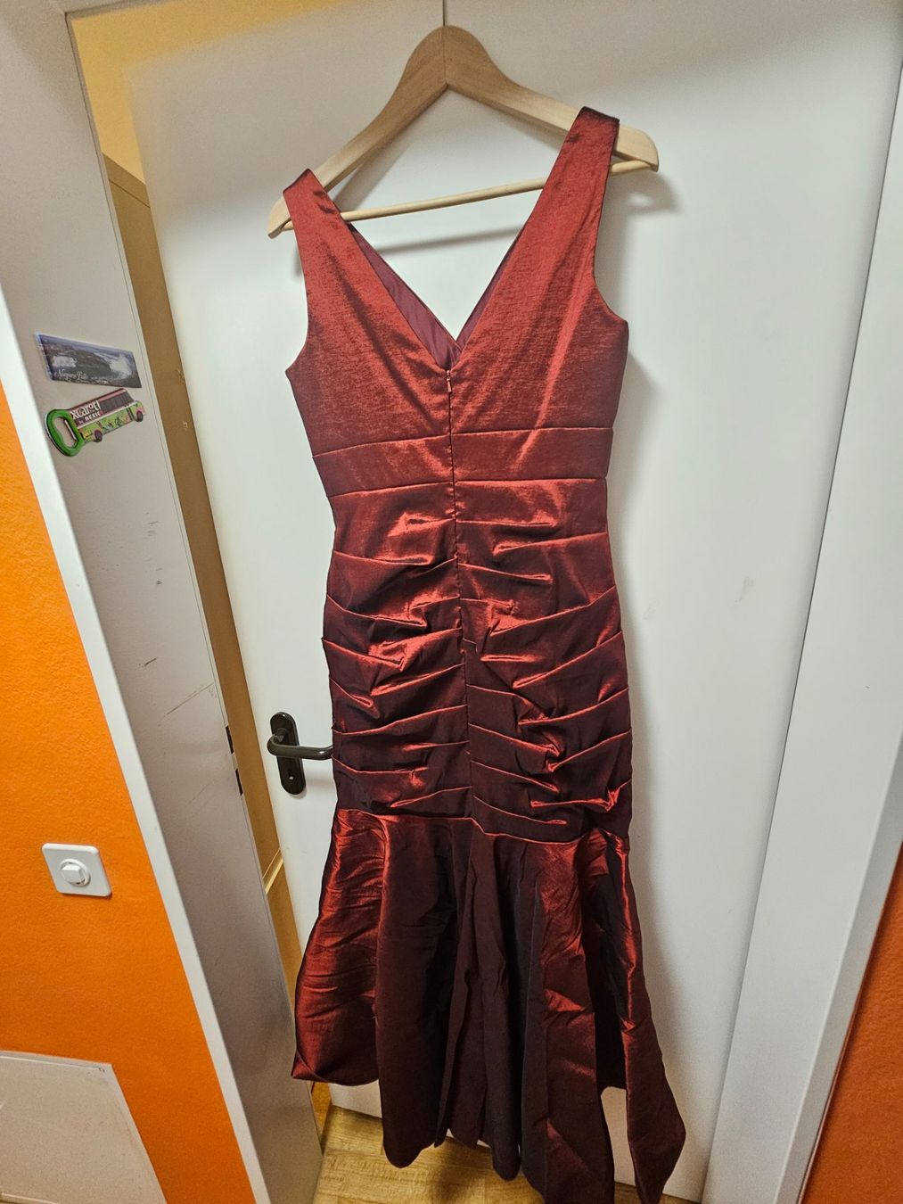 Vestiti: Ballkleid gr 40 – Usato da Birmensdorf ZH venduto da eva_9hvs 1