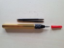 Noga, Handentgrater mit Dreikanteinsatz, inkl. Ersatzklingen