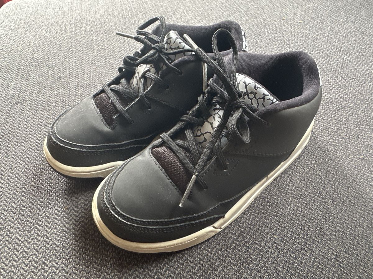 Jordan Scarpe per ragazzi: Jordan Flight  – Usato da Schaffhausen venduto da apfelsaeftle