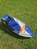 Angeln Karpfen Futterboot Redbull
