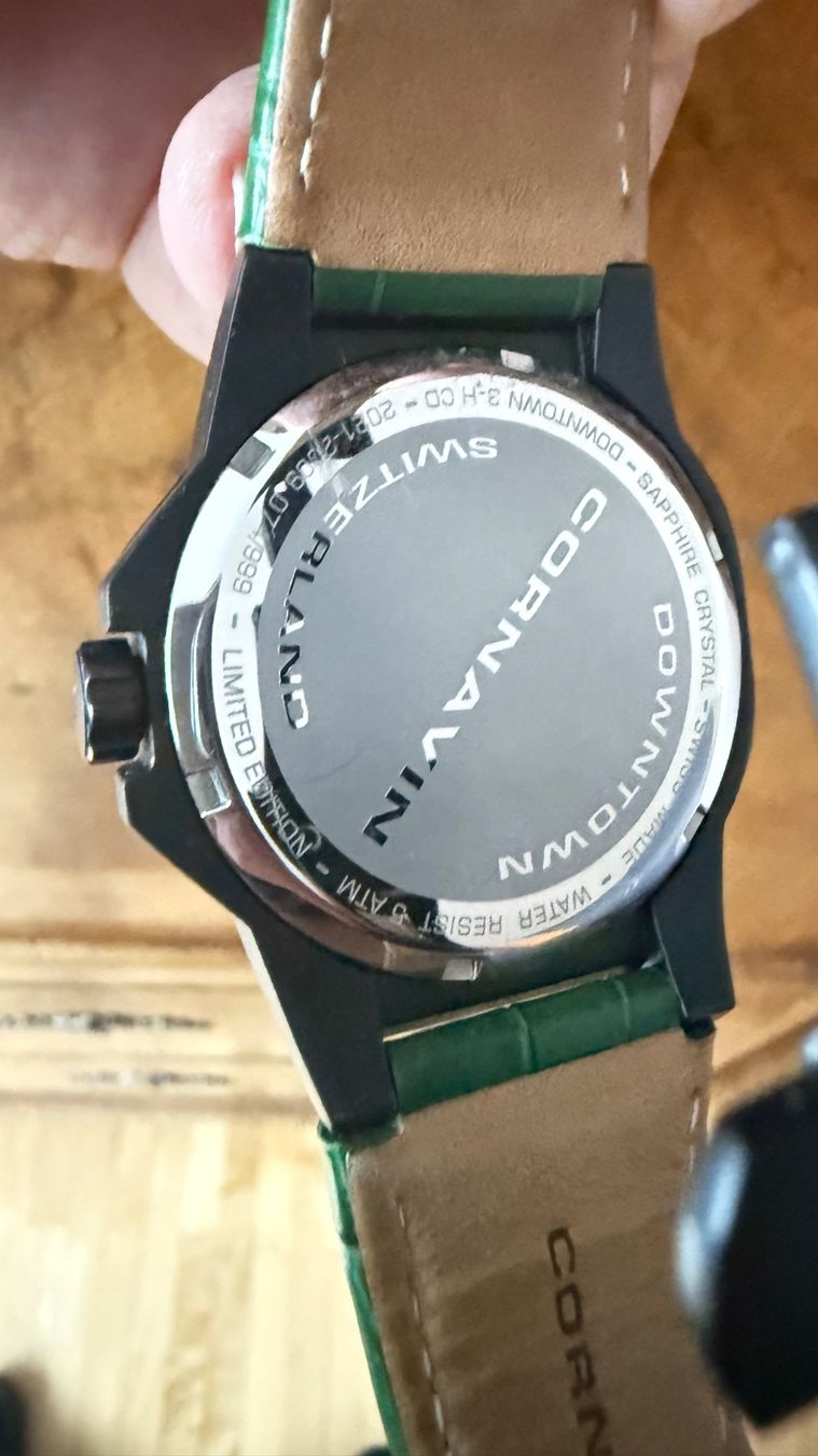 Swiss Uhren: Armbanduhr Unisex – Gebraucht aus Uster von Rellob 1