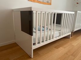 Schönes und hochwertiges Kinderbett (140 x 70cm)