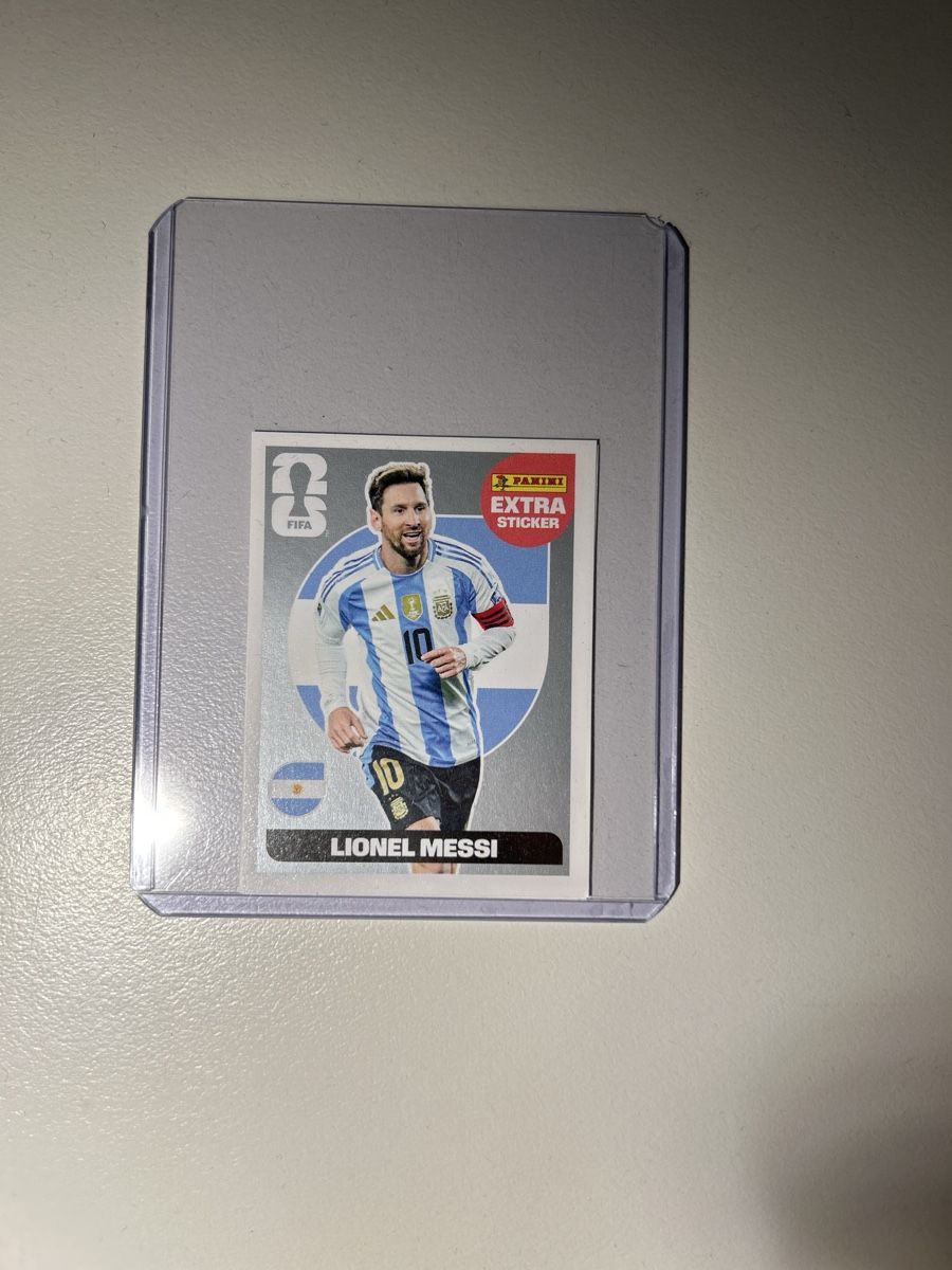 Panini Cartes à collectionner: Messi und Belingham Extra Sticker WM 2026  – Neuf avec emballage d'origine à Münchenstein par hatschi13