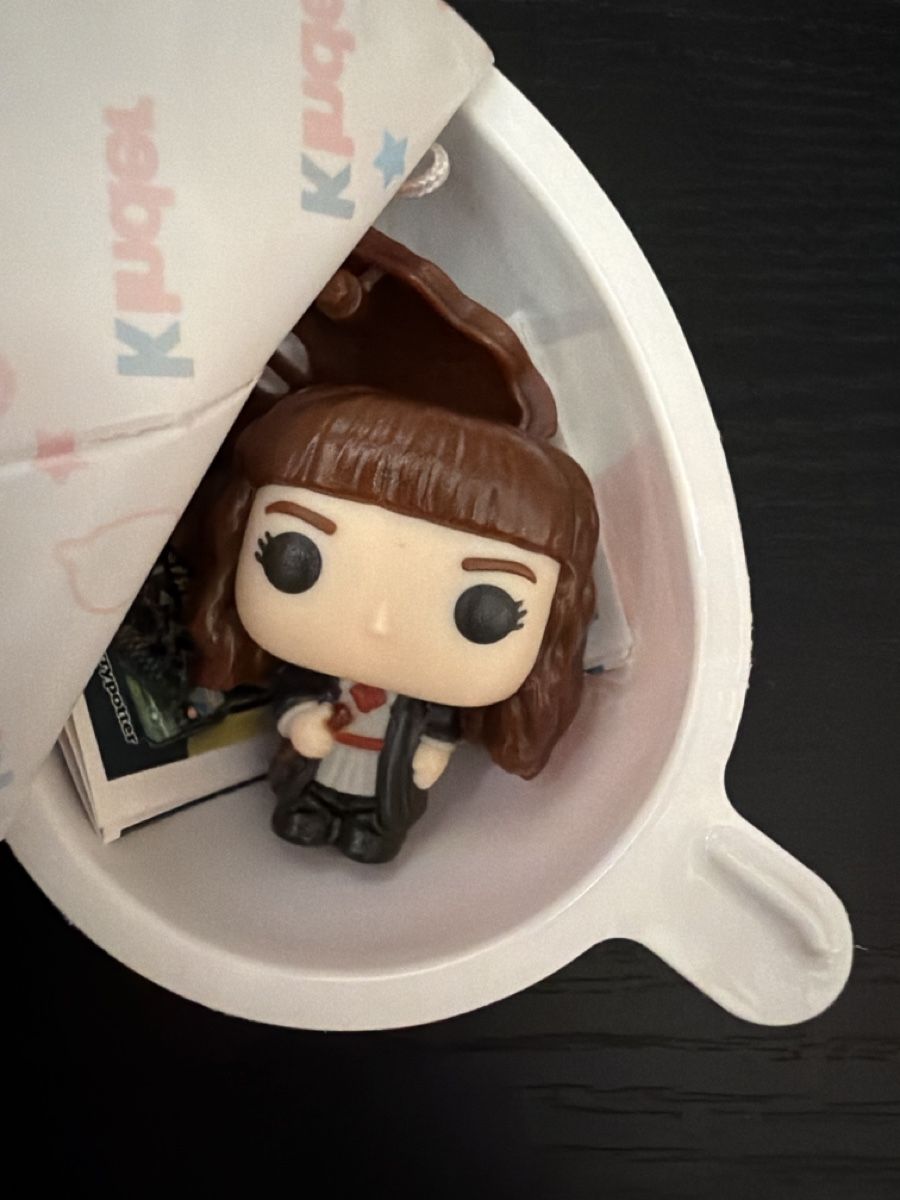 Statuette: Kinderjoy Harry Potter - Hermine Granger – Nuovo (secondo la descrizione) da wynigen venduto da Birnenmus