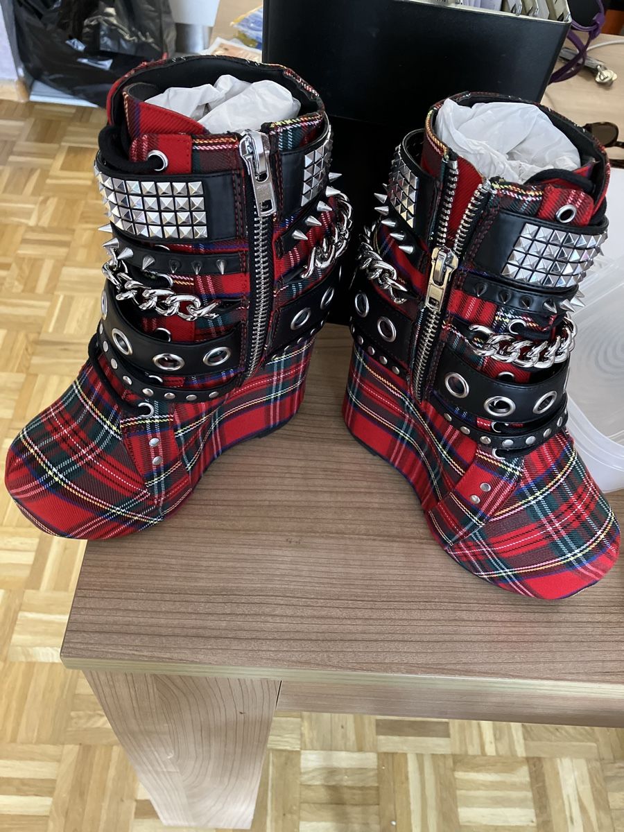 Scarpe da donna: Charla Tedrick Brixton Boot – Nuovo (secondo la descrizione) da Basel venduto da DanF85 1