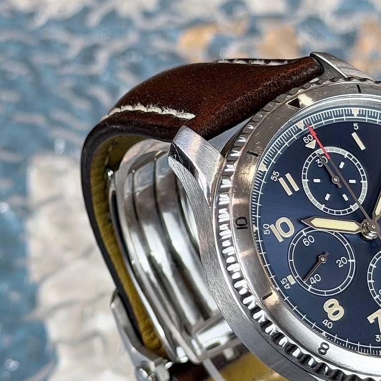 Orologi: Breitling Aviator 8 Chrono A13316 – Usato da Genève venduto da minty.watches 6
