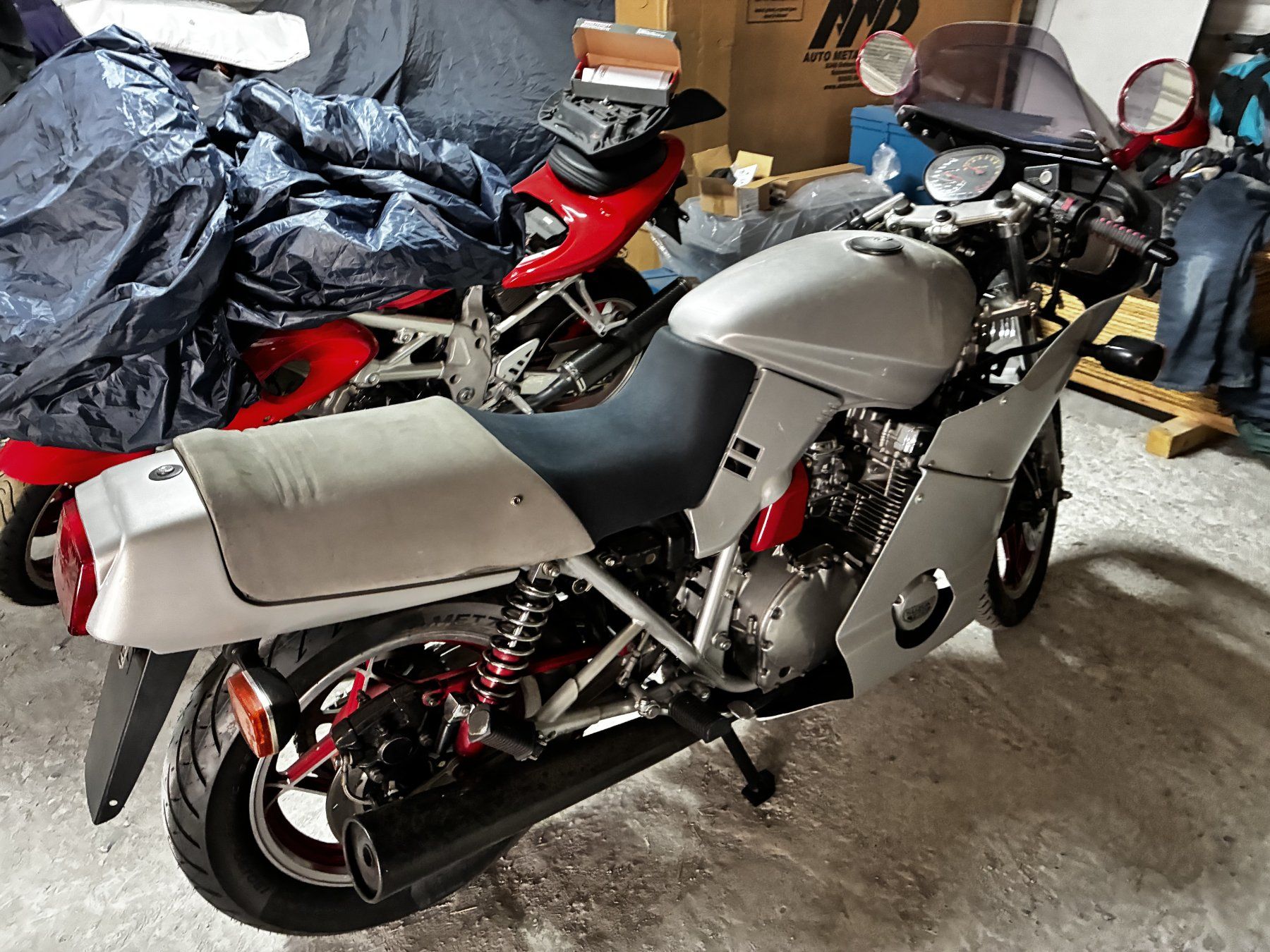 Suzuki Route: 1982er Katana mit Veteraneneintrag – Neuf (Voir description) à Würenlos par struenk 4