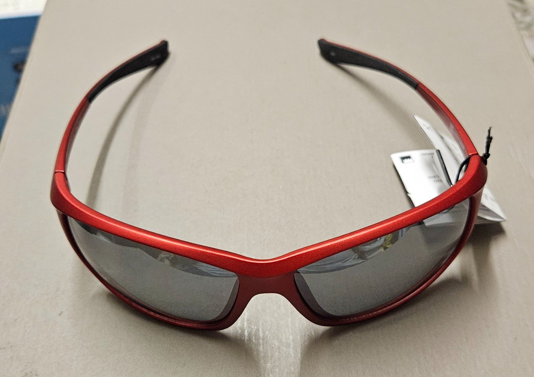 Occhiali & Lenti: Sport-Sonnenbrille "Central Square" – Nuovo (secondo la descrizione) da Dachsen venduto da Topparts1