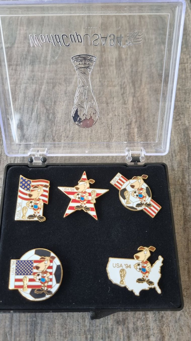 Plaketten & Abzeichen: Pin Set WorldCup USA 94 5 Stück – Gebraucht aus Bözberg von heinz-d 1