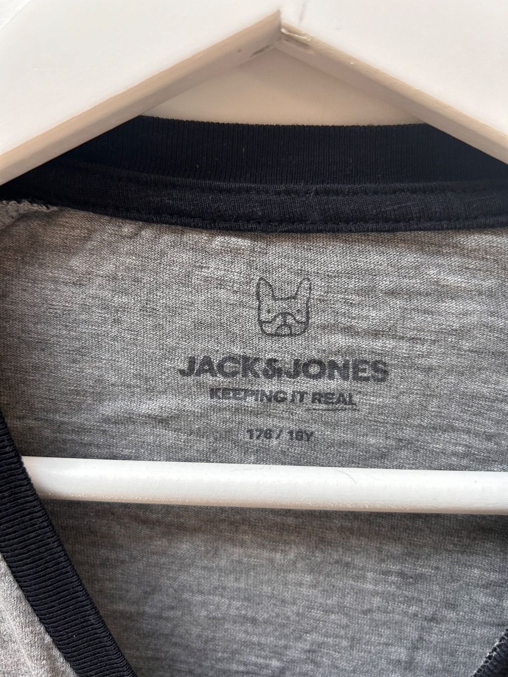 Jack & Jones Pullover & Sweatshirts: JACK&JONES Pullover – Gebraucht aus Dättwil AG von fio_d76l 2
