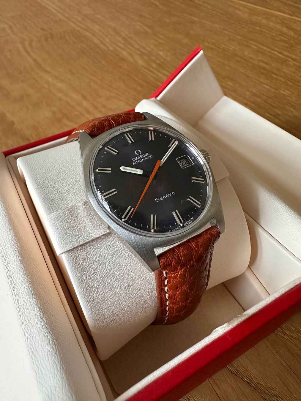 Omega Orologi: Omega Genève Automatic "Ultraman" Kaliber 565 – Usato da Solothurn venduto da CaylanK 2