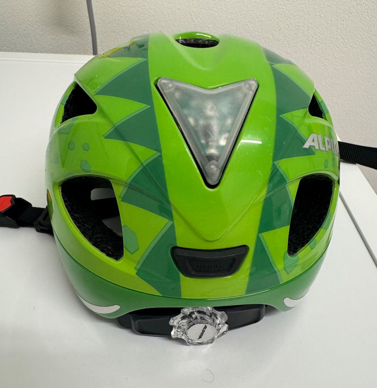 Alpina Helme: Kinderhelm – Gebraucht aus Buchs SG von BubiLuna 3