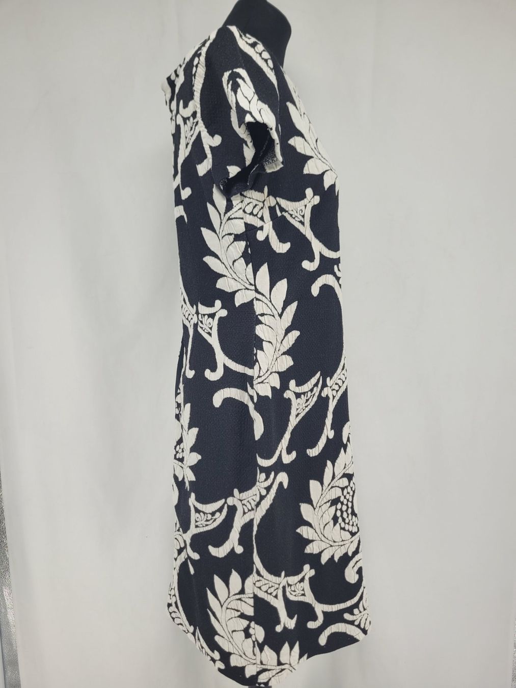 Phase Eight Vestiti: PHASE 8 Robe noir et blanc – Usato da Lausanne venduto da PlusValue_Lausanne 1