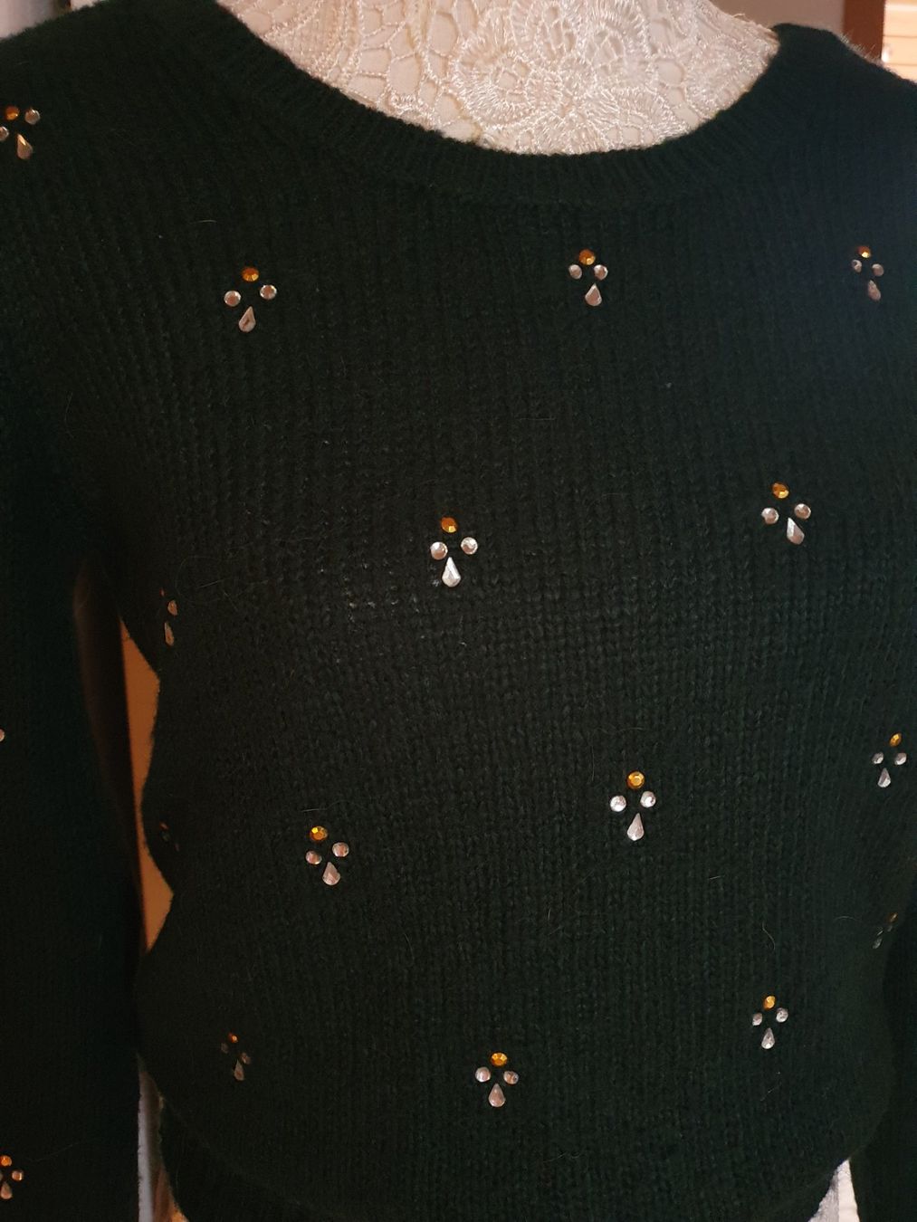Maglioni & Felpe: Strickpullover dunkelgrün mit Strass Gr.  XS/ S – Usato da Reitnau venduto da Sirona28 1