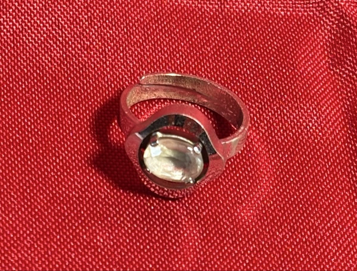 Swarovski Anelli: Swarovski Fingerring Klein durchsichtig – Usato da Seon venduto da Ceci7 1