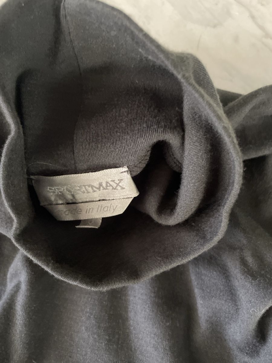 Sportmax Robes: Graues Kleid Sportmax gr m – D'occasion à Zürich par eddiekaterblau 1