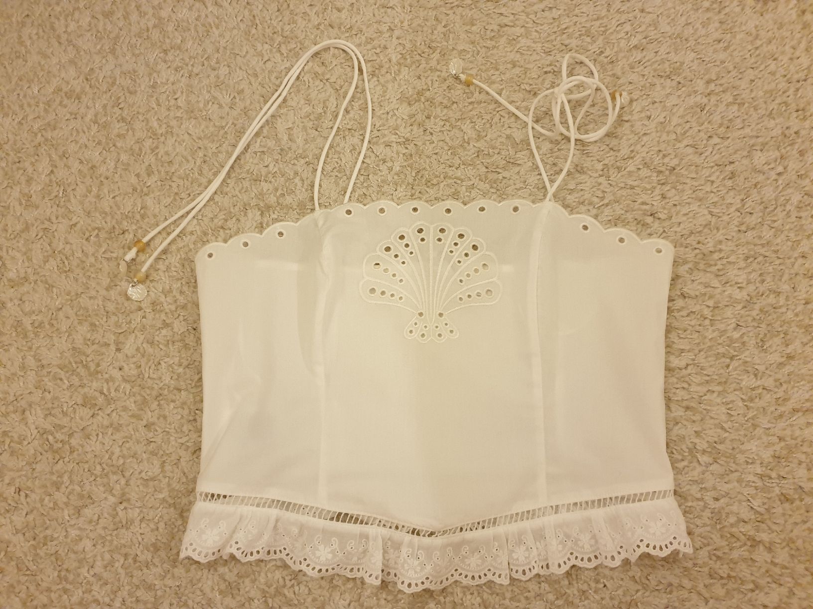 H&M Chemisiers: Top neuf blanc brodé, S, coton  – Neuf avec emballage d'origine à Neuchâtel par Verenas12 2