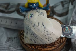 Dendriten Auf Opal  Herz    60mm x 55mm   TOPSTONE