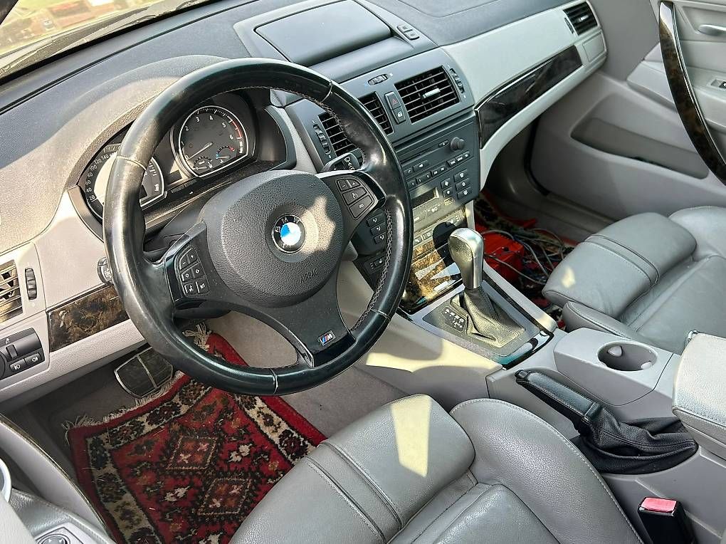 Automobili: BMW X3 3.0 SD (Diesel) – Usato da Alpnach Dorf venduto da inf_56t7 7
