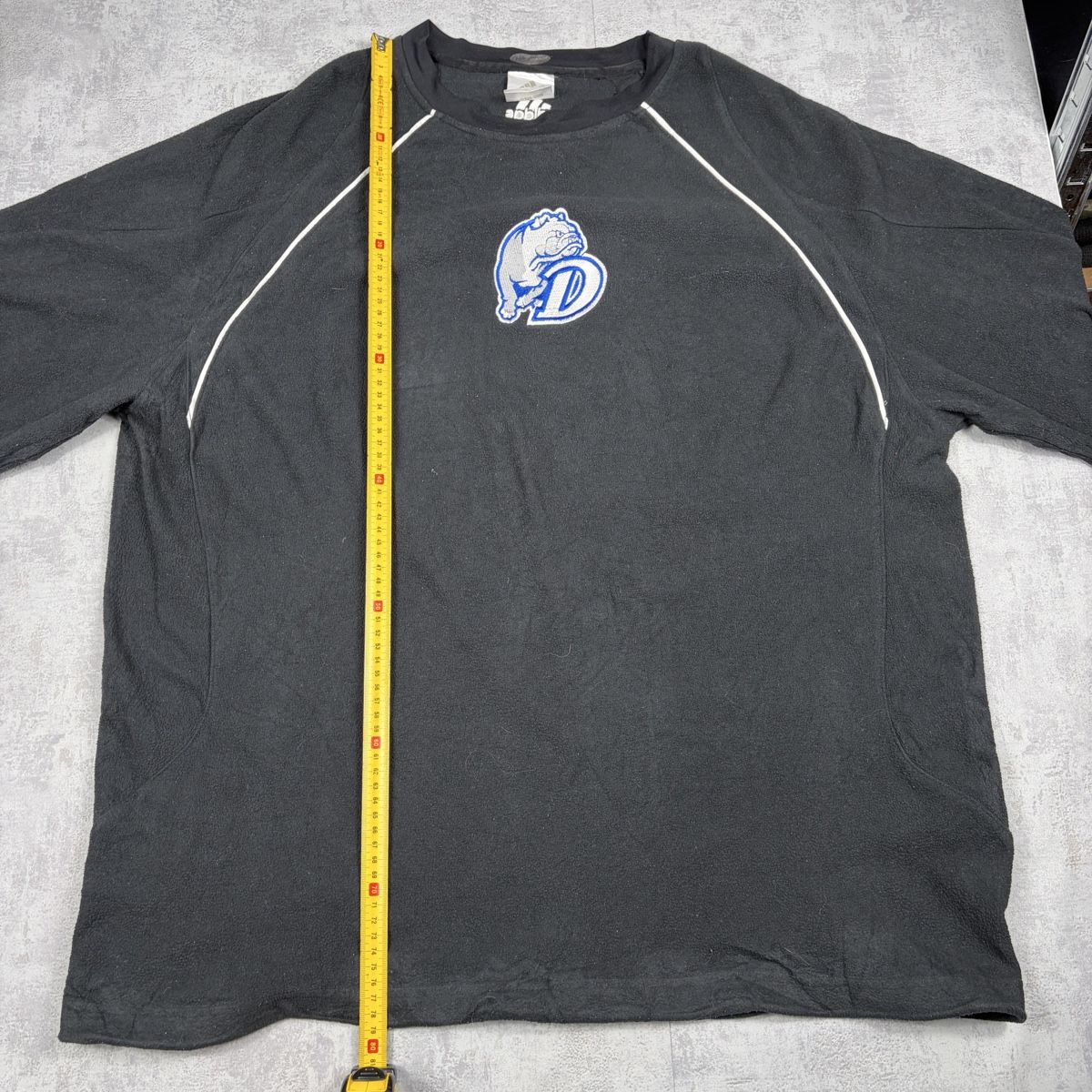 Adidas Maglioni & Felpe: Fleece Pullover Adidas Vintage noir - XL – Nuovo (secondo la descrizione) da Hauterive NE venduto da Leo_o 3
