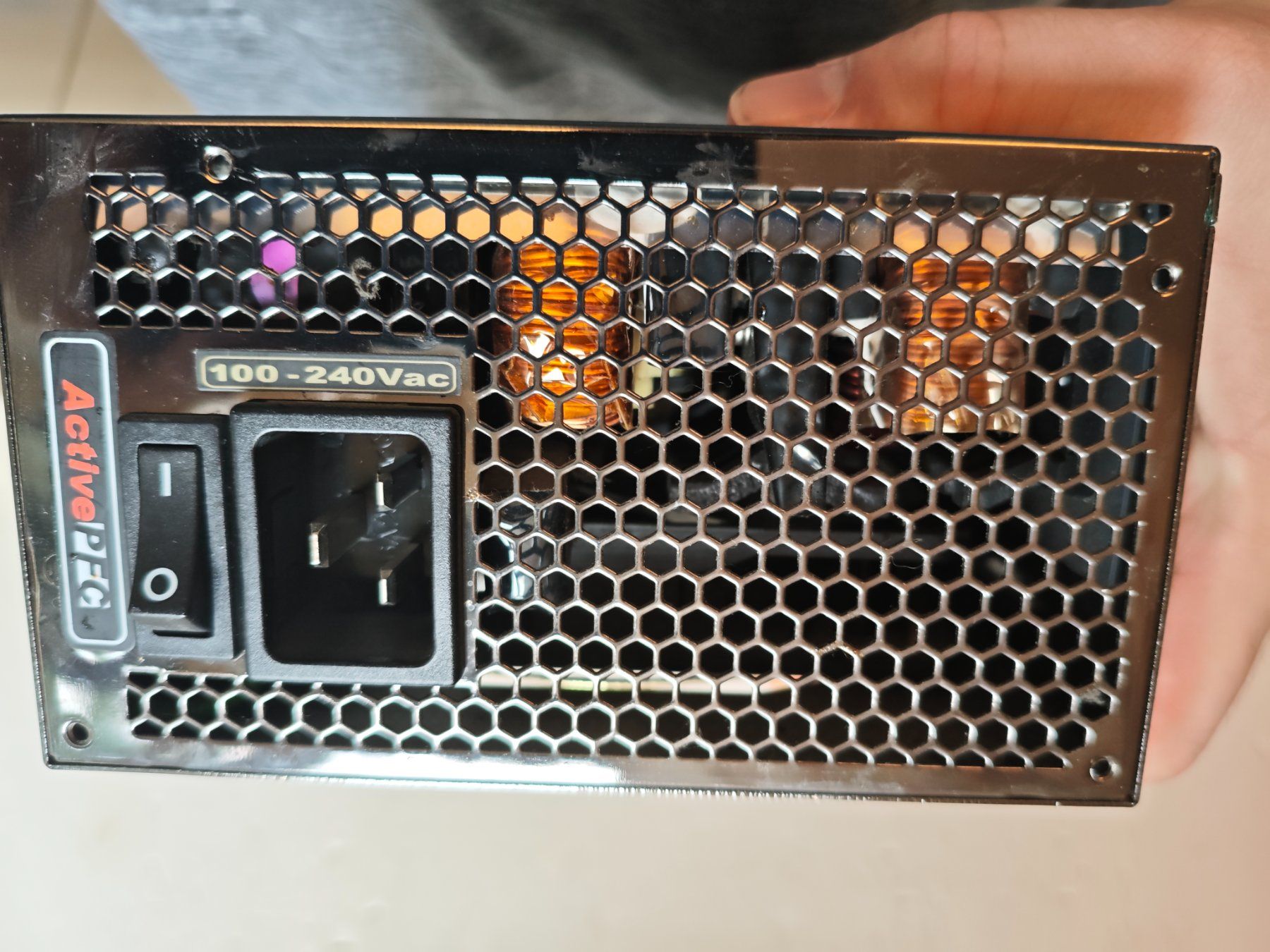 beQuiet! Componenti elettronici: be quiet! DARK POWER PRO 850W – Usato da Dübendorf venduto da tho_v2cs 2