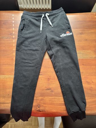 Jogginghose Marke Elesse