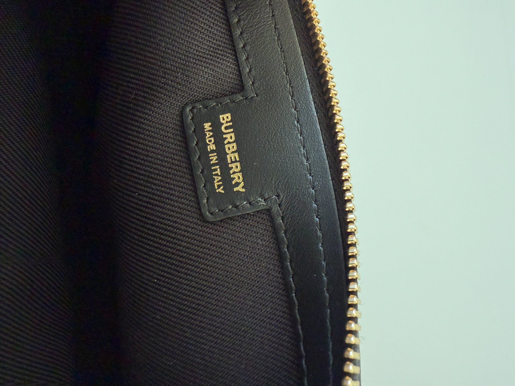 Burberry Taschen für Damen: New bag Burberry – Neu und originalverpackt aus Lugano von juledo 6