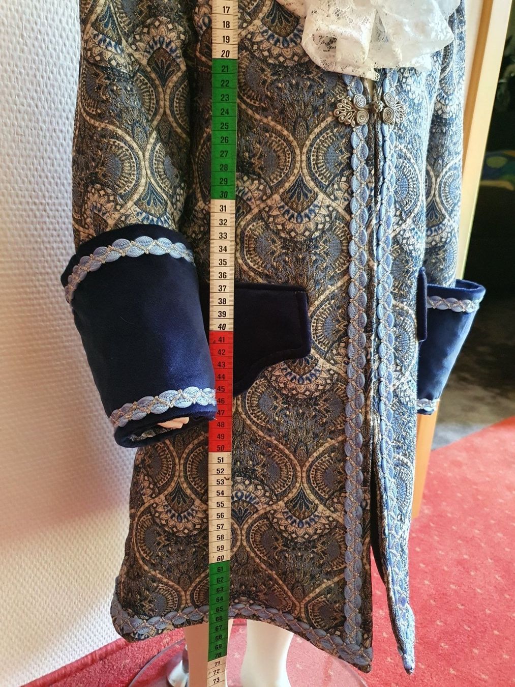Costumi: Barock Mantel – Nuovo (secondo la descrizione) da Läufelfingen venduto da Netti04 2