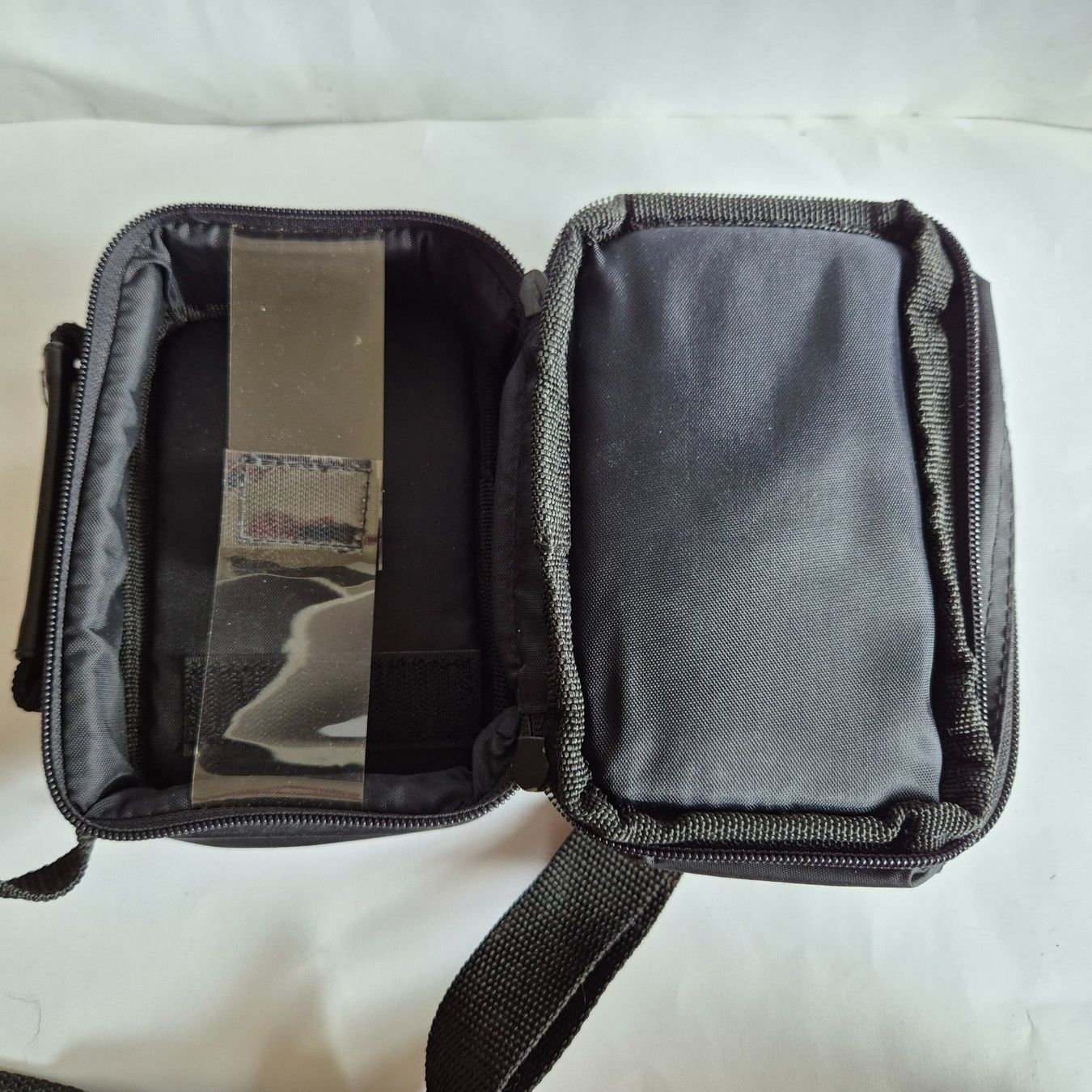 Nintendo Custodie protettive: Nintendo Tasche / Etui / Case - Nintendo Logo – Usato da Zürich venduto da Mephisto87 2