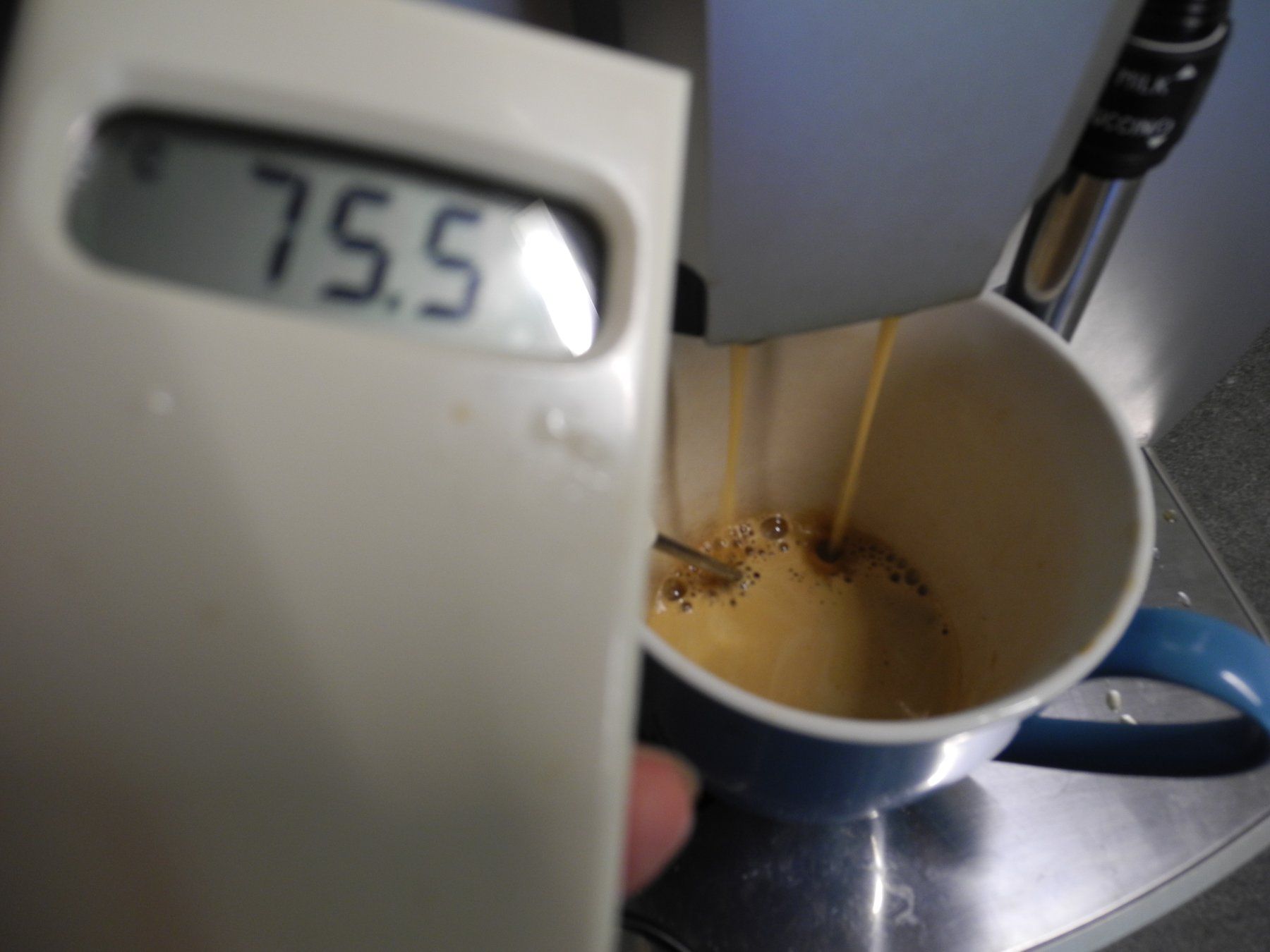 De'Longhi Macchine per caffè & Macchine per espresso: Delonghi Magnifica – Usato da Worb venduto da kebe01 5