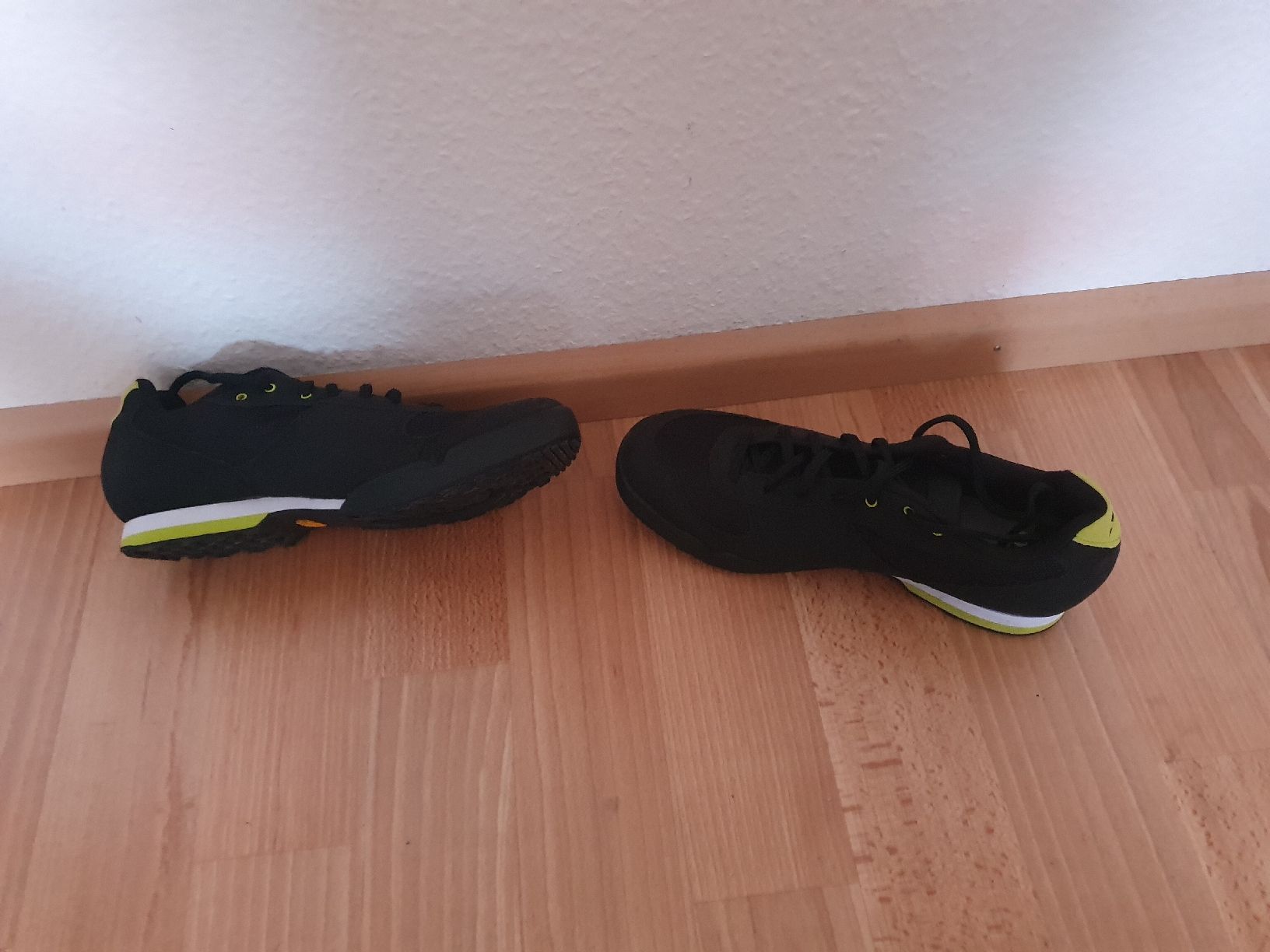 Chaussures femmes: Giro Bikeschuhe Gr.41 – Neuf avec emballage d'origine à Gelterkinden par ret_b8nc 2