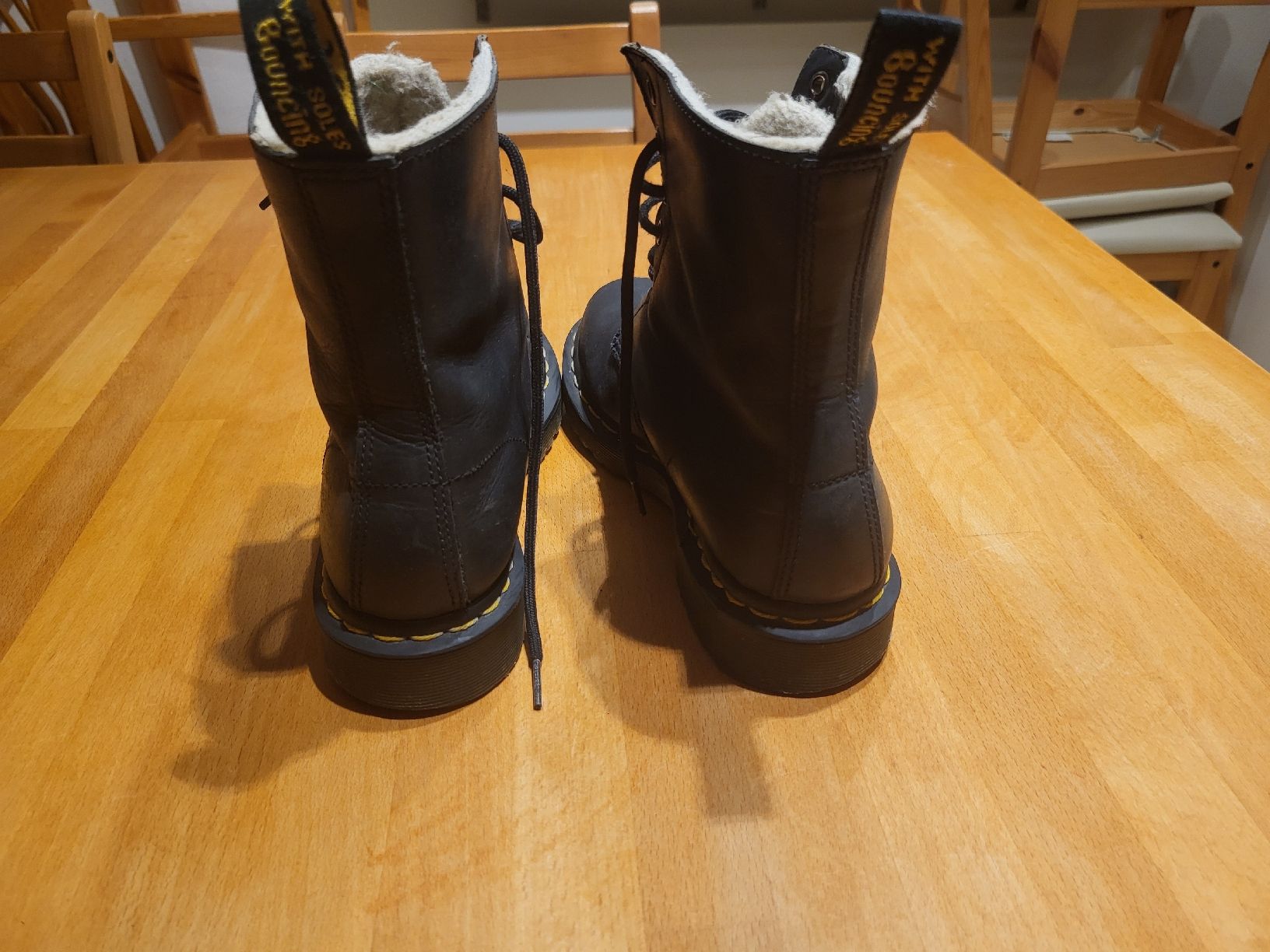Scarpe da donna: Dr. Martens Winter-Stiefel Grösse 39 – Usato da Zunzgen venduto da tir_2gh6 3