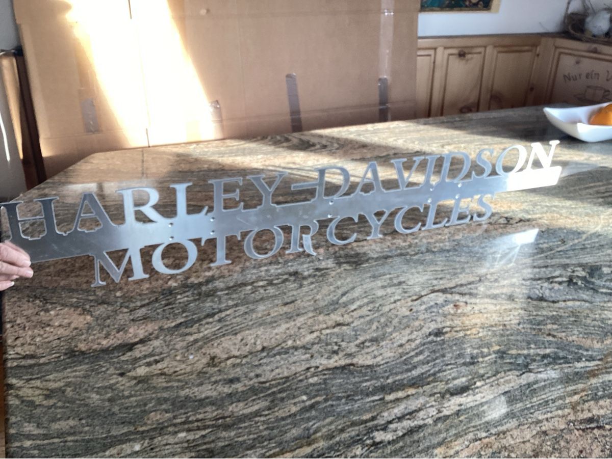 Harley-Davidson Tutte le decorazioni: Grosser Harley-Davidson Schriftzug – Nuovo (secondo la descrizione) da St. Margrethen SG venduto da Dubo07