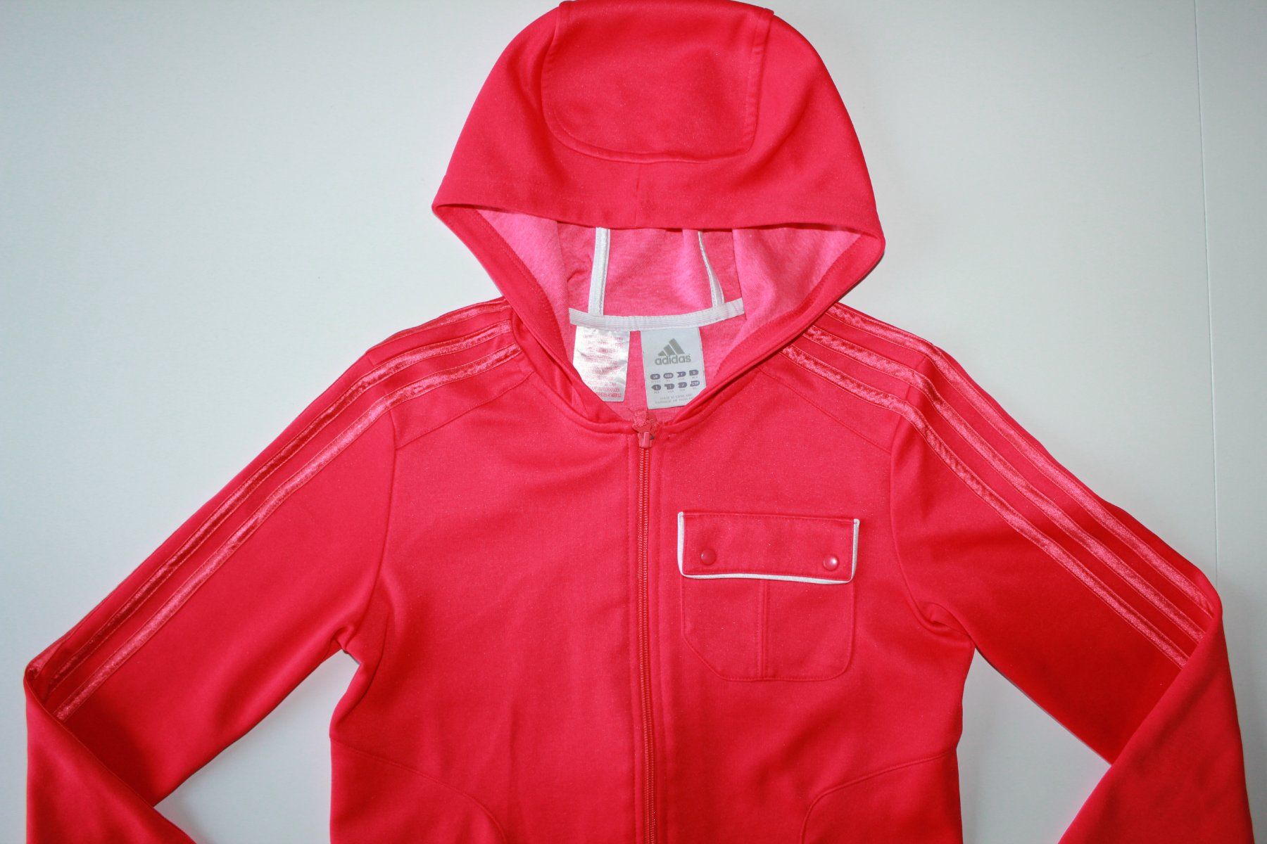 Adidas Giacche & Cappotti: Veste Adidas t.164 – Usato da Peseux venduto da Gilloss 1