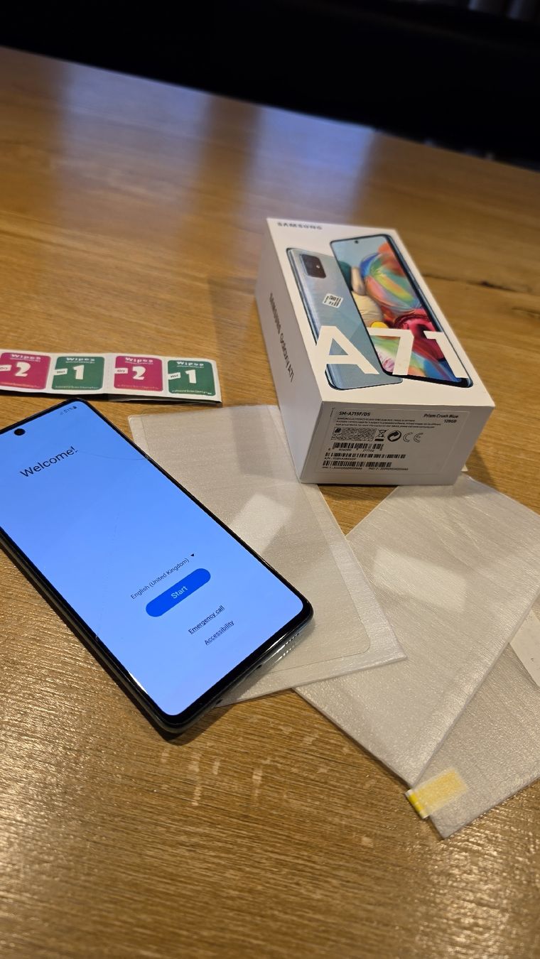 Samsung Telefoni cellulari / Smartphones: Samsung A71 128 GB – Difettoso da Plagne venduto da mattvo66 1