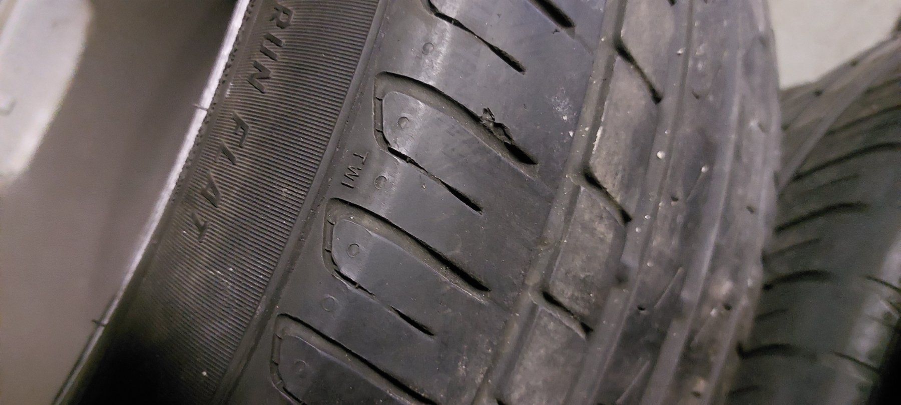 BMW Pneus & Kompletträder: 225 45 17 5er BMW allrad – Gebraucht aus Buchs/SG von rockresort 2