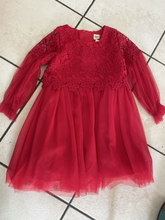 Festliches rotes Spitzenkleid für Mädchen, Gr. 116Neu