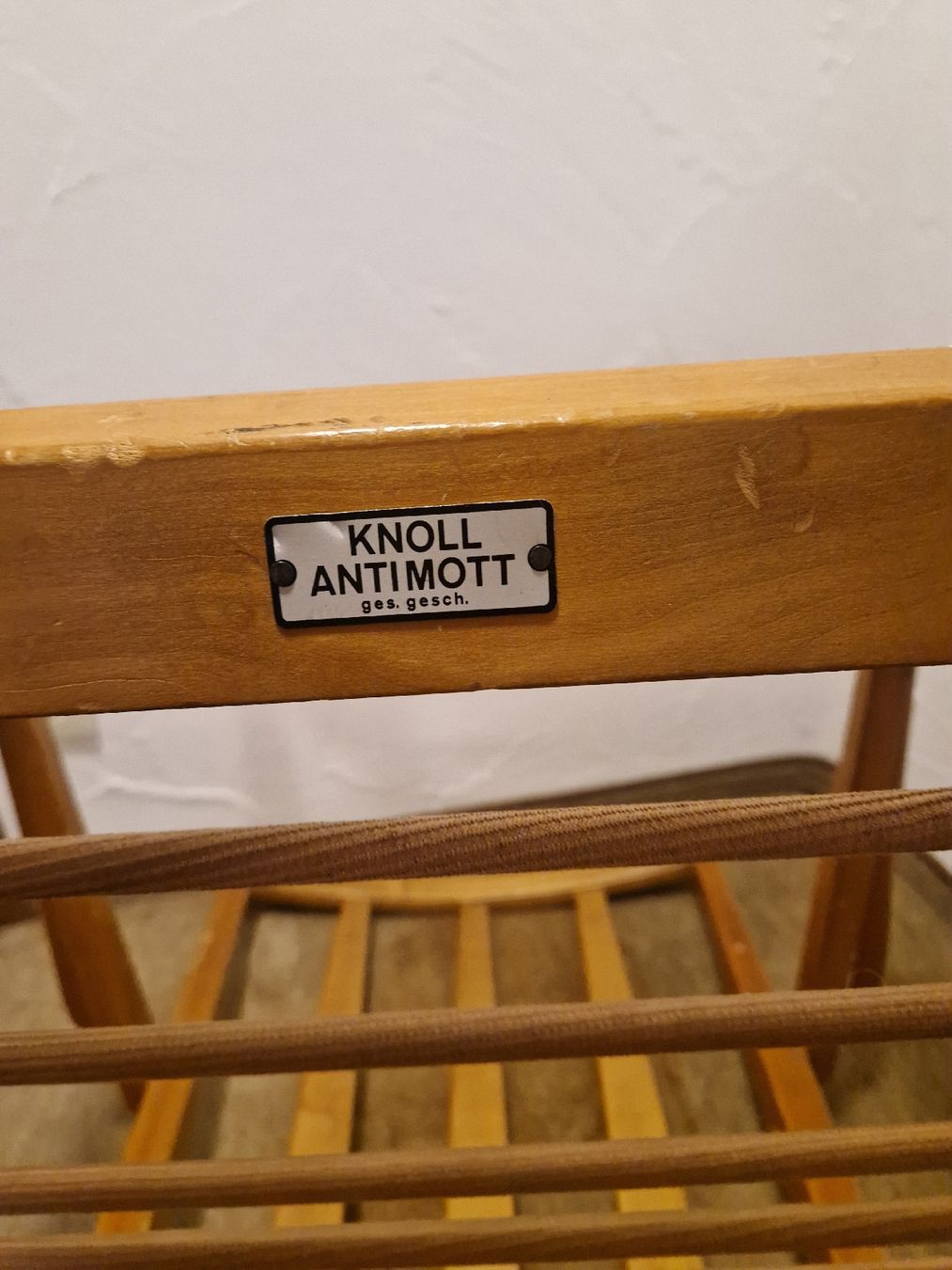 Knoll Sessel: Sessel Knoll Antimott Holz Original – Gebraucht aus Niederweningen von christinagrieshaber 2