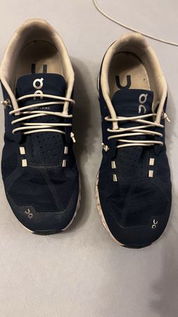On Cloud Laufschuhe Damen Gr.42.5 (41/41,5) Navy Swiss Engin
