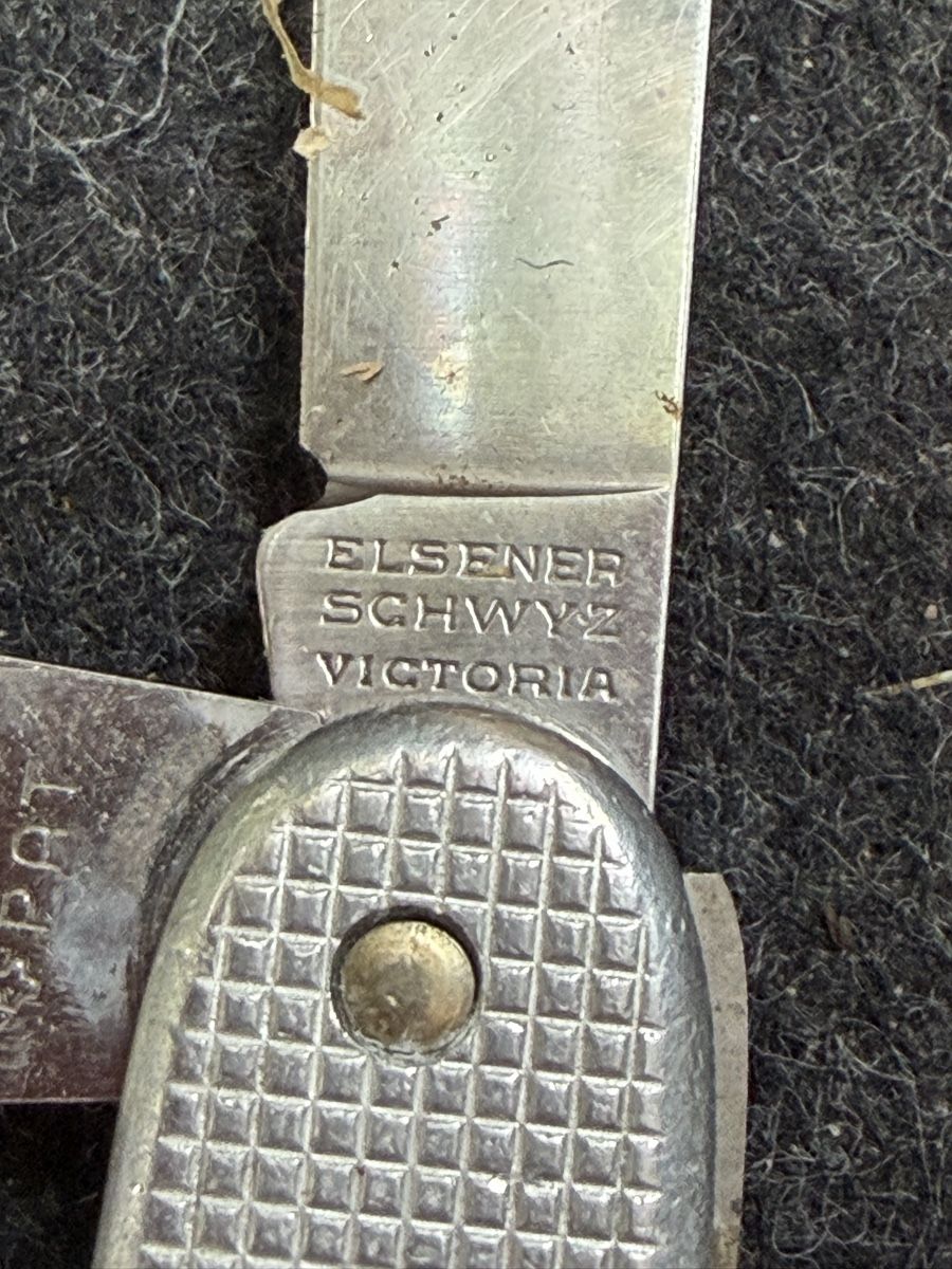 Couteaux de poche: Couteau de poche Elsener  – D'occasion à Domdidier par Watch3210 5