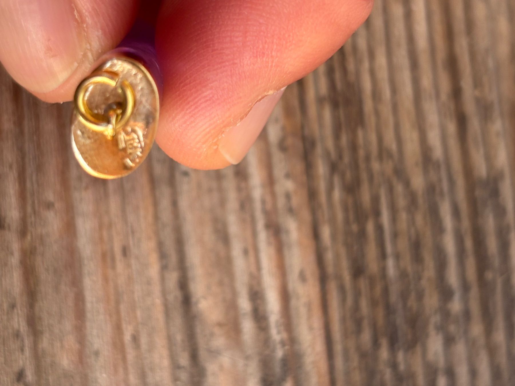 Ciondoli: Pendentif main de Figa en Or et Améthyste – Usato da Zürich venduto da nepomucene2013 4