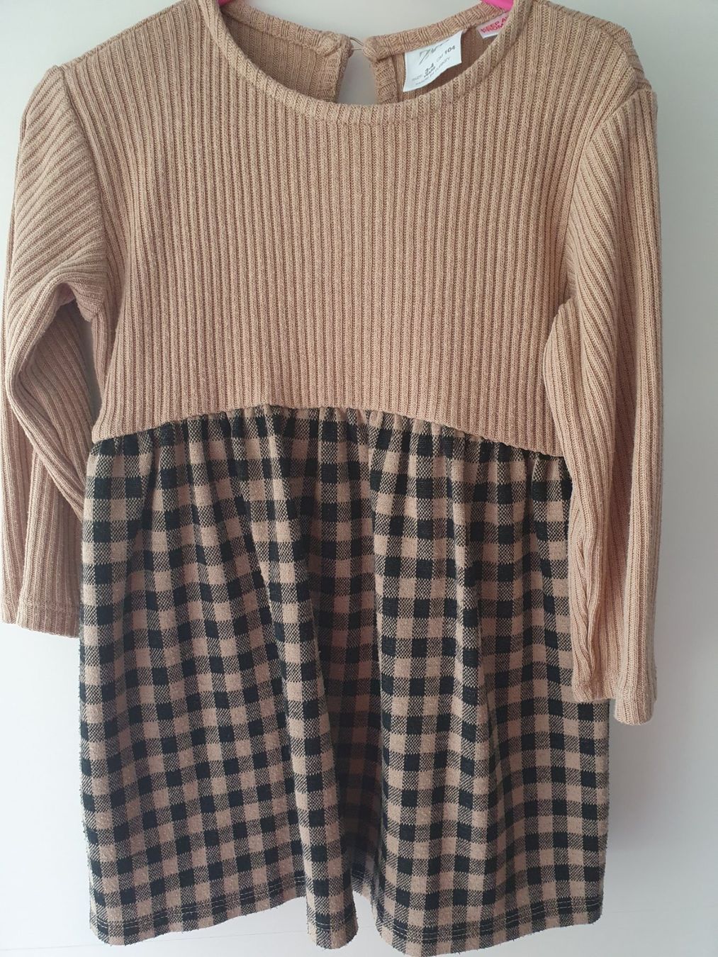 Zara Robes et jupes: Mädchen Kleid – D'occasion à Altendorf par MiriCaj